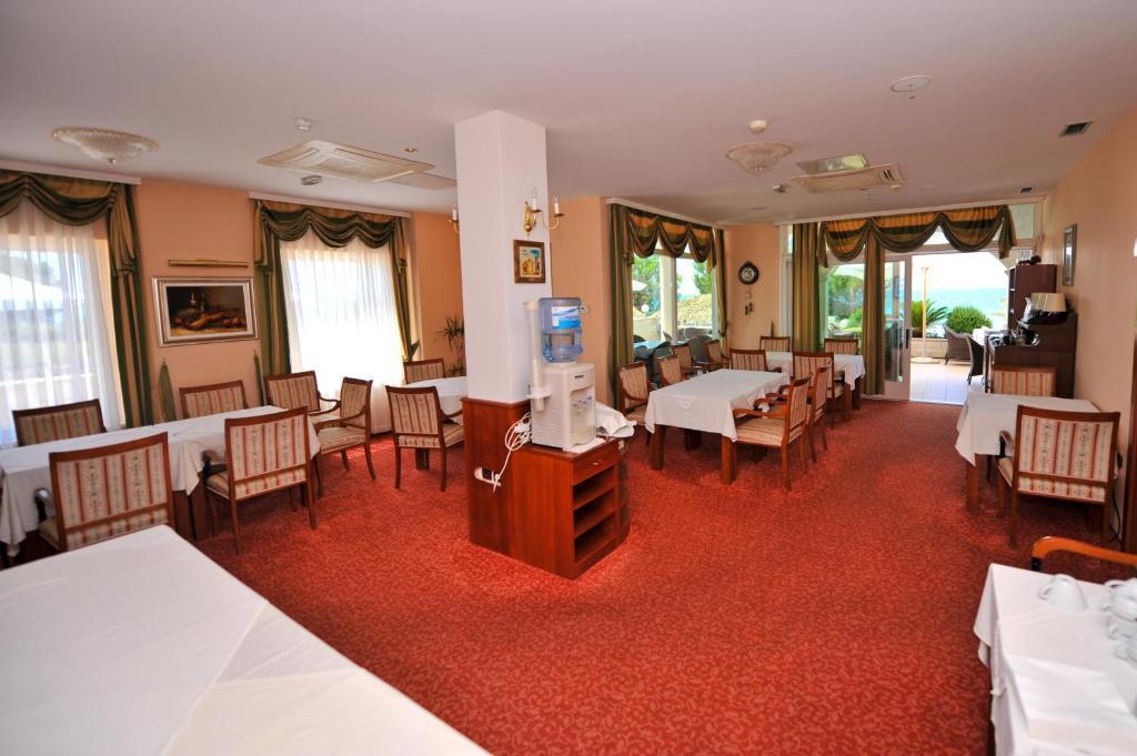 Villa Kastel Povljana Esterno foto