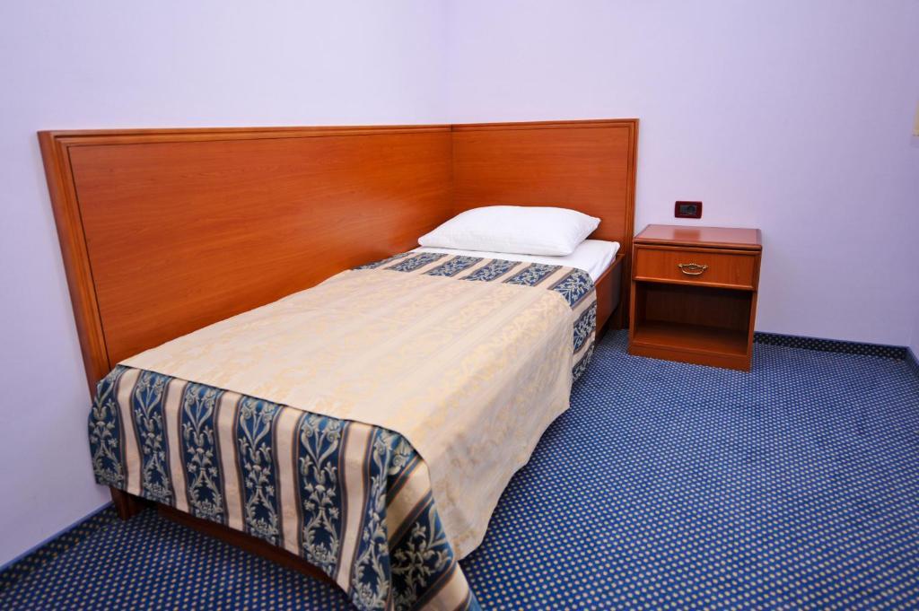 Villa Kastel Povljana Esterno foto